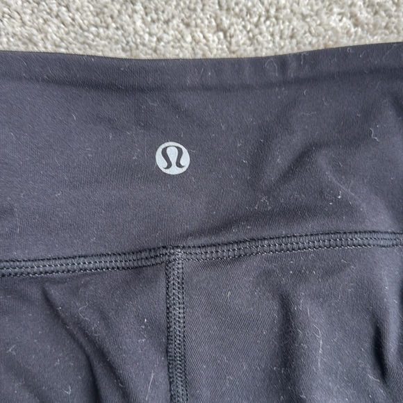 Lululemon Wunder Under Leggings - Picture 4 of 4